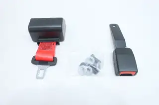 HYSTER 1636120 RETRACTABLE RED SEATBELT