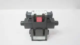 PARKER D31VW0230D4NYG4591XB944 NORDSON HYDRAULIC SOLENOID VALVE 4000PSI 120V-AC