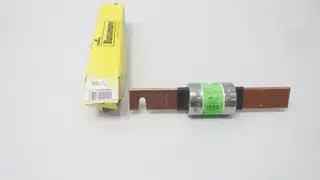 BUSSMANN FRS-R-250 FUSETRON TIME DELAY FUSE 600V-AC 300V-DC