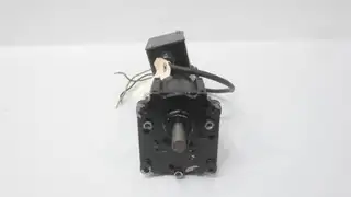LEESON 9856T5F GEARMOTOR 1/8HP 90V-DC