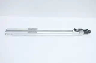 TOSHIBA BB07D-ST-M06N-60 LINEAR SERVO MOTOR AND ACTUATOR 60MM 200V-AC 50W