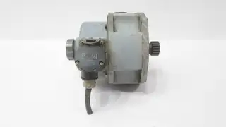 YASKAWA UAAGE-5 GEARED BREAK MOTOR 86RPM 230V-AC 3PH
