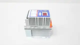 CARRIER MOTORMASTER V HR46TN002 VFD DRIVE 2HP 480V-AC 0-240HZ