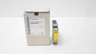 SCHMERSAL AES 1235 SAFETY RELAY 24V-DC