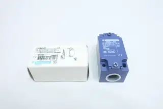 TELEMECANIQUE ZCKJ1H7 LIMIT SWITCH BODY