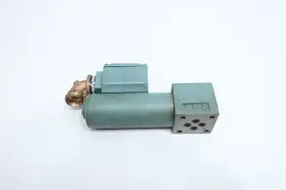 DAIKIN DSM0M4-3G01-4C-T HYDRAULIC DIRECTIONAL CONTROL VALVE