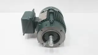 TOSHIBA Y154SDSR42A-P AC MOTOR 145TC 1.5HP 1750RPM 7/8IN 460V-AC 3PH