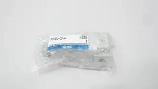 SMC IR2000-02-A PNEUMATIC REGULATOR 1MPA 1/4IN NPT 0.005-0.8MPA