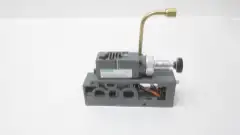 NUMATICS 082RS115J000000 PNEUMATIC SANDWICH REGULATOR 1/4IN