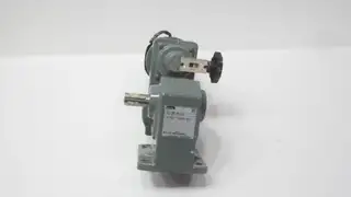 GTR H2L-22R-20-020 GEARMOTOR 220V-AC 200W 3PH 22MM