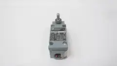 ALLEN BRADLEY 802T-ATP OILTIGHT LIMIT SWITCH 24-300V-AC