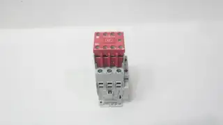 ALLEN BRADLEY 100S-C37EJ14C DC CONTACTOR 24V-DC 37A AMP
