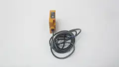 OMRON E3S-GS1E4 PHOTOELECTRIC SENSOR 12-24V-DC