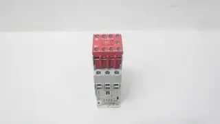 ALLEN BRADLEY 100S-C30D22C AC CONTACTOR 120V-AC 30A AMP