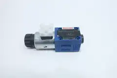 REXROTH R900052621 M-3SED6UK13/350CG24N9K4 DIRECTIONAL CONTROL VALVE 24V-DC