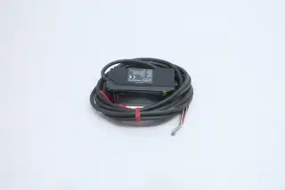 KEYENCE GV-21P LASER SENSOR AMPLIFIER UNIT 10-30V-DC