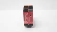 ALLEN BRADLEY MSR138DP 440R-M23143S GUARDMASTER SAFETY RELAY 24V-AC 24V-DC