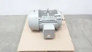 SIEMENS 1LE23213BA212AA3 SD100 MOTOR 326TS 50HP 3565RPM 460V-AC 3PH
