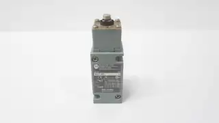 ALLEN BRADLEY 802T-BP LIMIT SWITCH