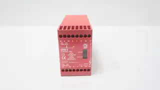 ALLEN BRADLEY 440N-S32021 SAFETY RELAY 24V-DC 110/230V-AC