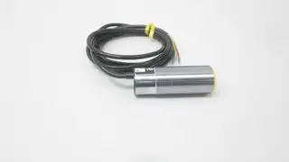 NAMCO ET 720-42410 CAPACITIVE PROXIMITY SWITCH/SENSOR 20-250V-AC