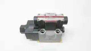 TOYOOKI KOGYO HD3-BCA-03A-WYA9 HYDRAULIC DIRECTIONAL CONTROL VALVE 25MPA