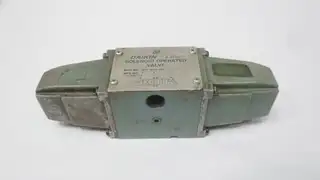 DAIKIN S04-3G03-66C HYDRAULIC SOLENOID VALVE 110V-AC