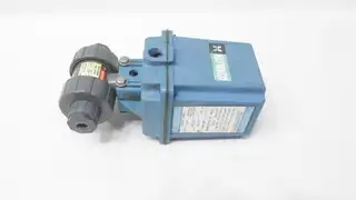 HAYWARD EADAD PVC ELECTRIC CONTROL VALVE 3/4IN