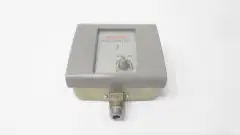 HONEYWELL P634A 1097 PNEUMATIC PRESSURE CONTROLLER 7-42KG