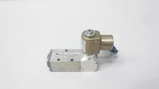 VERSA KSG-4232-PC-3TC-120V60 PNEUMATIC DIRECTIONAL SOLENOID VALVE 120V-AC