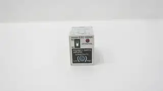 OMRON E2C-GE4A SENSOR AMPLIFIER UNIT