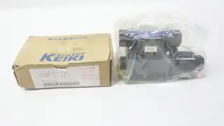 TOKYO KEIKI DG4V-3-2AL-M-P7-H-7-56 HYDRAULIC DIRECTIONAL CONTROL VALVE