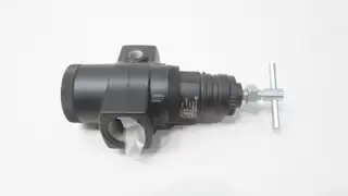 IMI NORGREN SPUS/R17-825-RNLA PNEUMATIC REGULATOR 400PSI 0-125PSI 1IN NPT