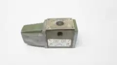 VICKERS DG4S4 012A 50 HYDRAULIC DIRECTIONAL CONTROL VALVE 115V-AC