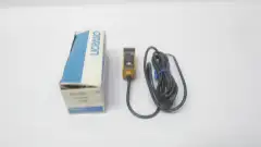 OMRON E3S-5DE4 PHOTOELECTRIC SENSOR RECEIVER 12-24V-DC