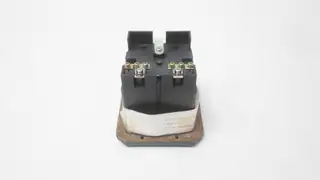 FANUC A06B-6050-K060 4-CELL D BATTERY BOX