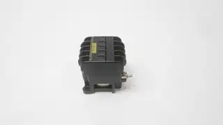 FUJI ELECTRIC SRCA3631-05/UL AC CONTACTOR 600V-AC 30A AMP 5HP