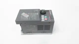 MITSUBISHI FR-E720-015-NA E700 AC VFD DRIVE 200-240V-AC 0.2-400HZ