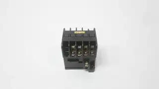 FUJI ELECTRIC SRC 3631-5-1CS AC CONTACTOR 115V-AC 18A 5HP
