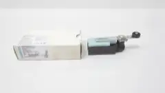 SIEMENS 3SE5232-0HK50 LIMIT SWITCH 230V-AC