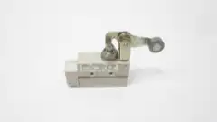 OMRON ZE-QA2-2S LIMIT SWITCH 125/250/480V-AC