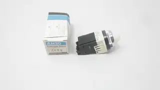 FUJI AH30 ZMWM WHITE PILOT LIGHT COMMAND SWITCH