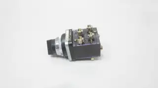 FUJI RCA470-P2 SELECTOR SWITCH 250V-AC 2 POS