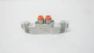 SMC SY7220-3LOZ-N9T PNEUMATIC SOLENOID VALVE 110V-AC 0.1-0.7MPA
