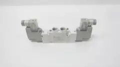SMC SY7220-5DZD-02 PNEUMATIC SOLENOID VALVE 24V-DC 0.1-0.7MPA