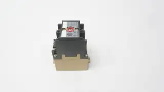 ALLEN BRADLEY 700-P200A1 DIRECT DRIVE CONTROL RELAY 120V-AC