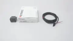 KEYENCE AP-C30KP PRESSURE SENSOR 12-24V-DC