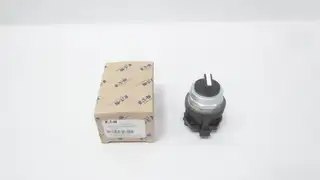 EATON HT8JXH1D SELECTOR SWITCH 3 POS