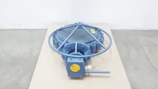 DEZURIK 9647848R001 BHP MANUAL GEAR OPERATED LUGGED BUTTERFLY VALVE 18IN 300