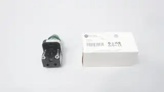 ALLEN BRADLEY 800T-QH2G PILOT LIGHT GREEN 12-130V-AC/DC